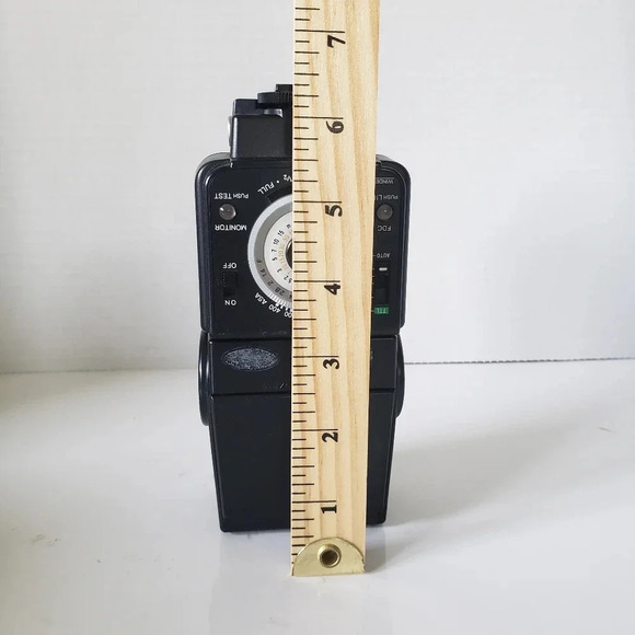 Vintage Minolta Auto 360° PX Camera Flash. - Picture 8 of 8